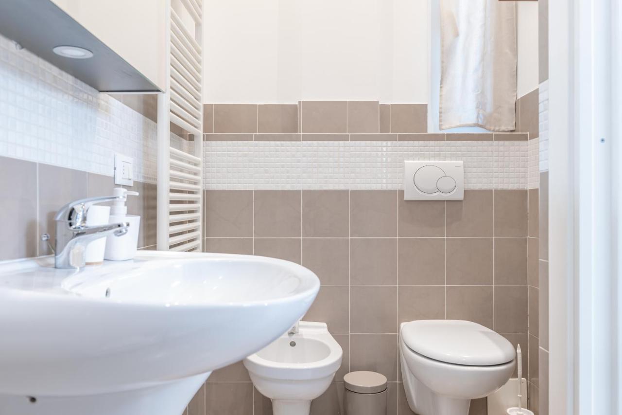 Turati Apartments Болоня Екстериор снимка