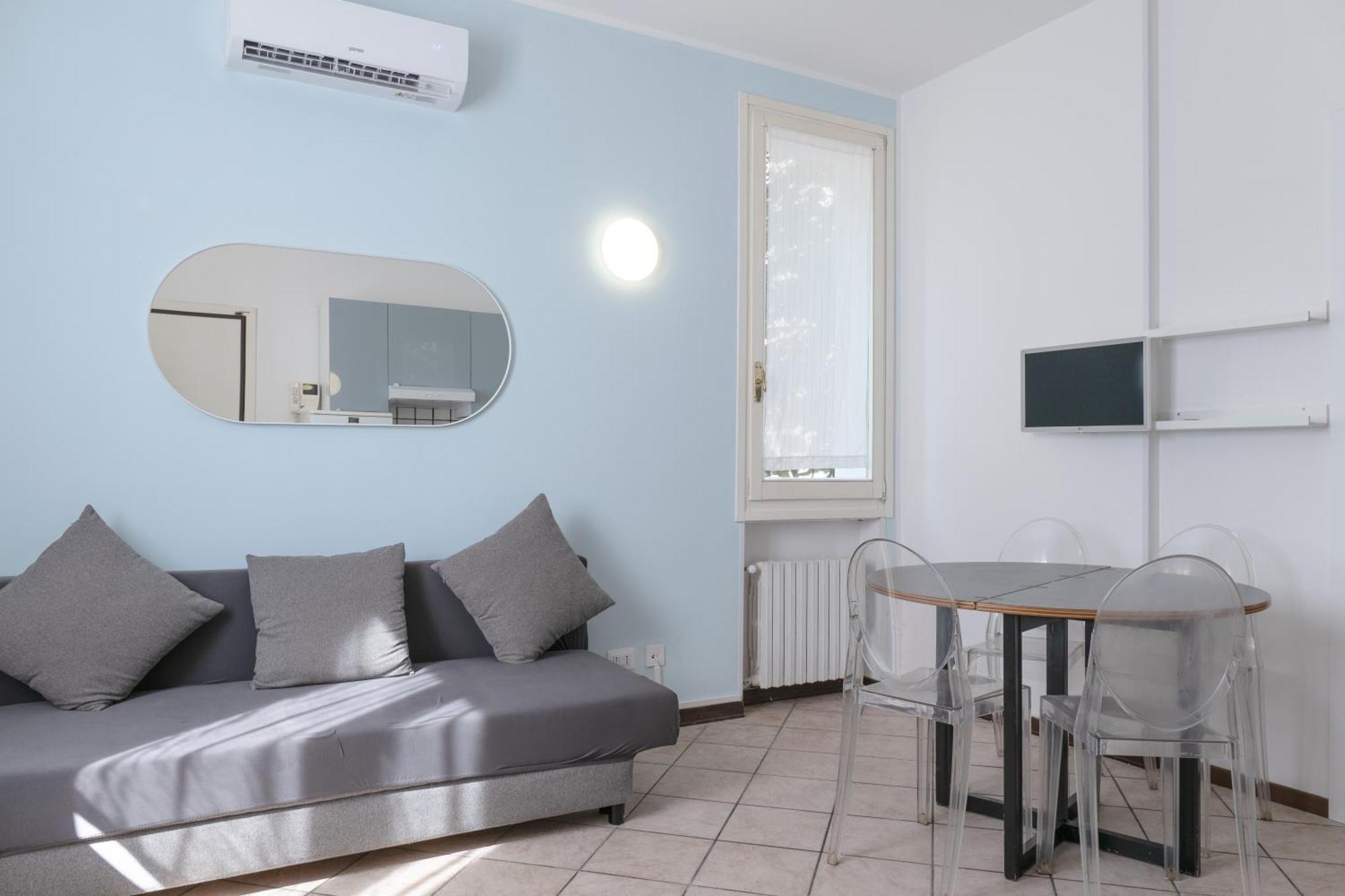 Turati Apartments Болоня Екстериор снимка