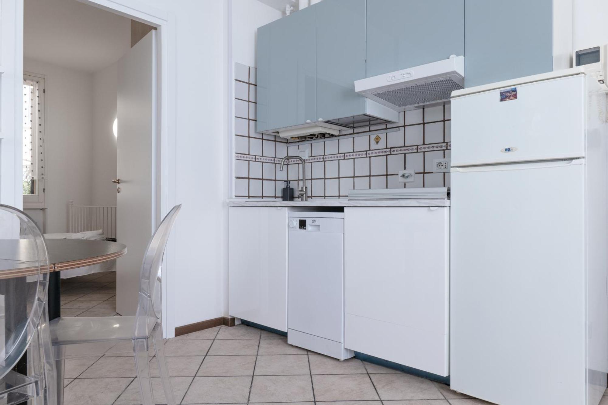 Turati Apartments Болоня Екстериор снимка